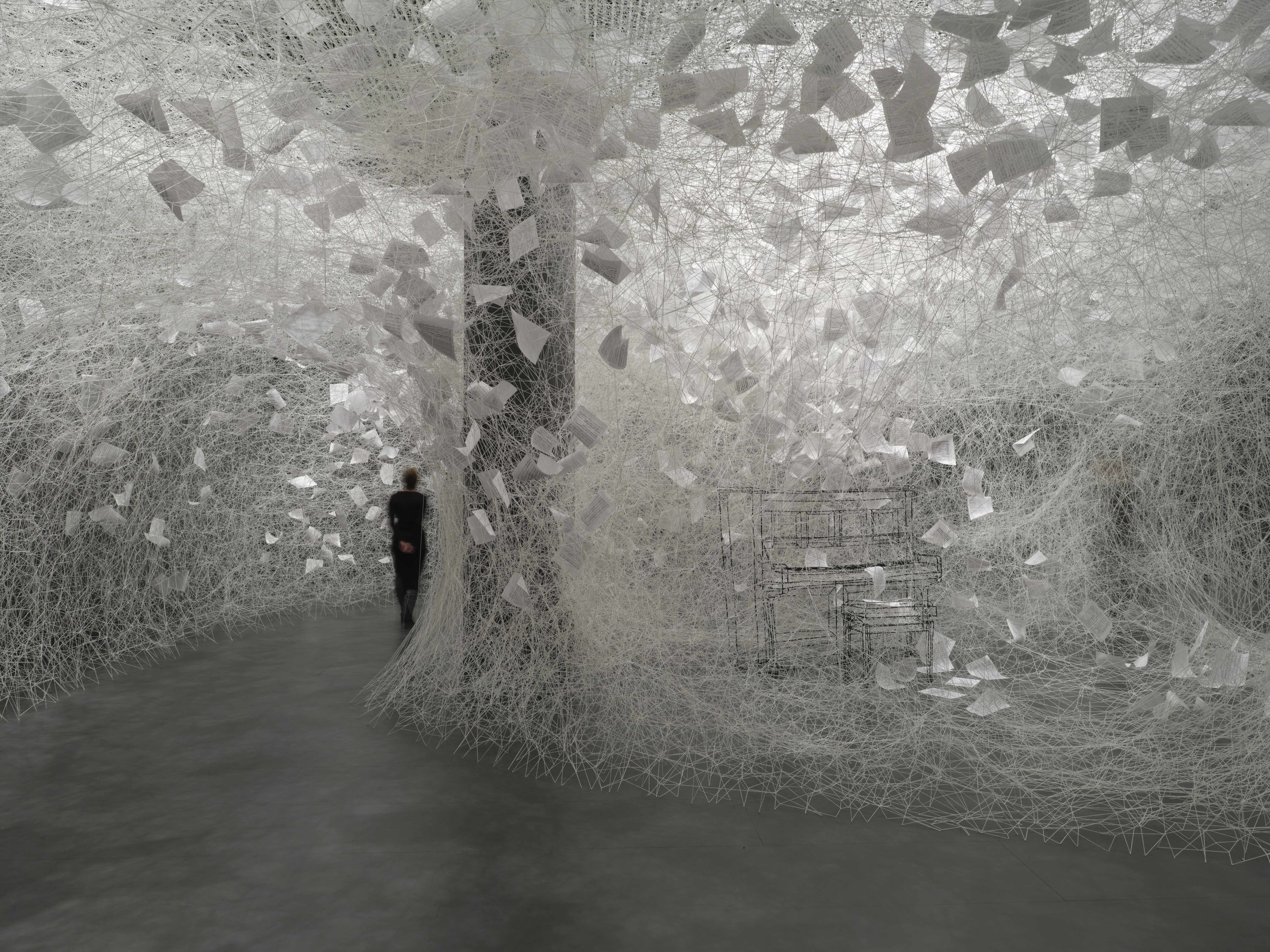 CHIHARU SHIOTA–塩田千春